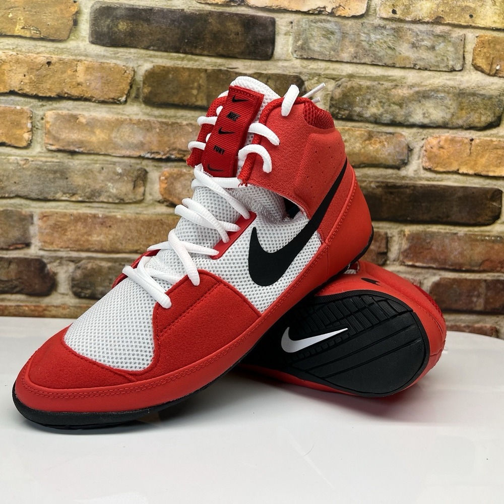 Nike Fury Wrestling MMA Mens Size 10.5 Shoes University Red White Black